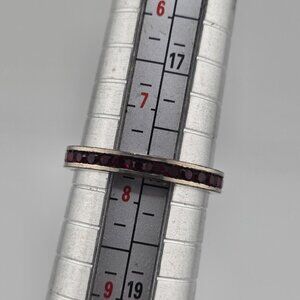 Ring Infinity Deep Red Stone Sackable Band Size 7.50